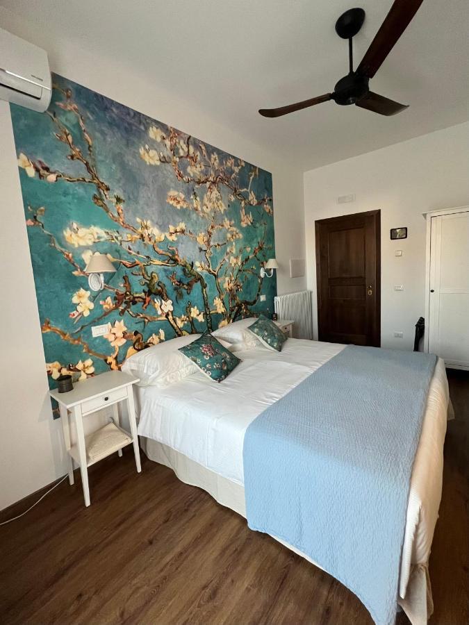 Guest House Le Gemelle Vagabonde Fiumicino Ngoại thất bức ảnh